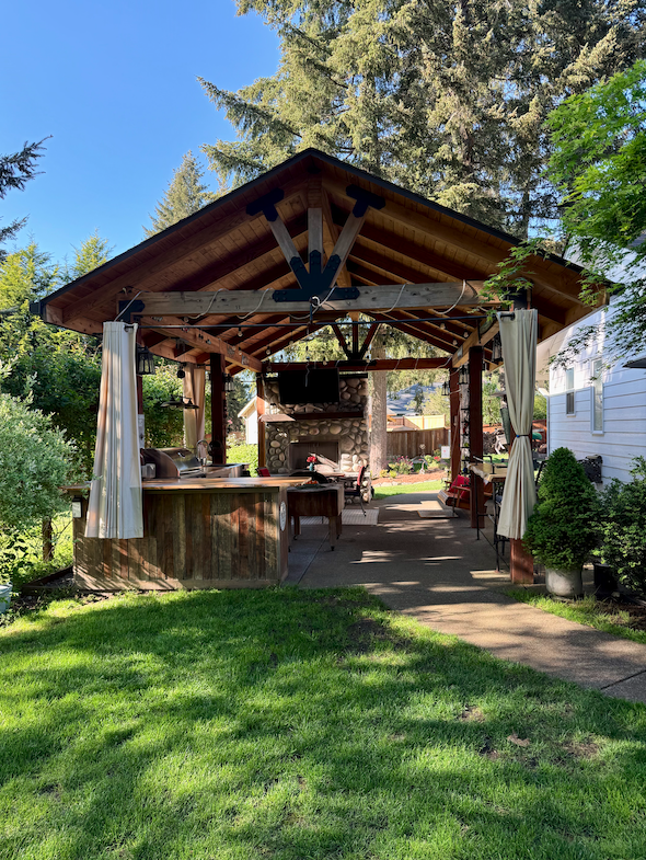 Custom Outdoor Living Space
